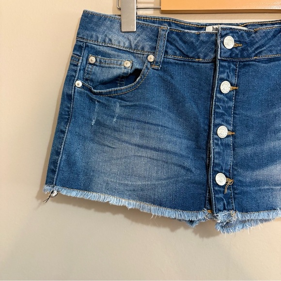 Vintage Y2K Low Rise Denim Skort Button Up Front Frayed - Picture 3 of 15